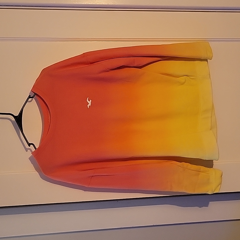 Hollister sweatshirt